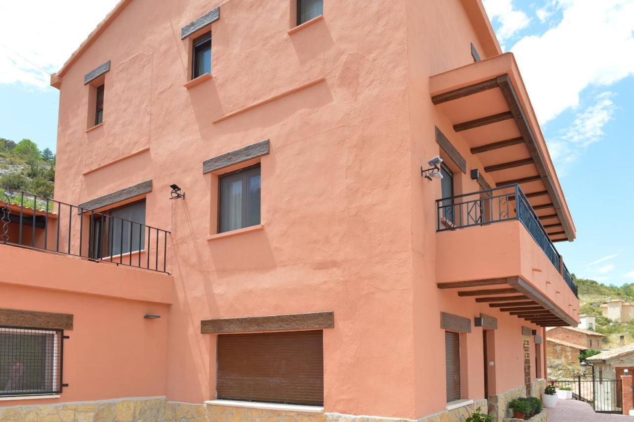 לינה וארוחת בוקר La Casita De El Cuervo מראה חיצוני תמונה