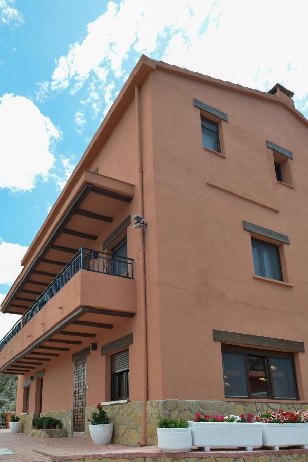 לינה וארוחת בוקר La Casita De El Cuervo מראה חיצוני תמונה