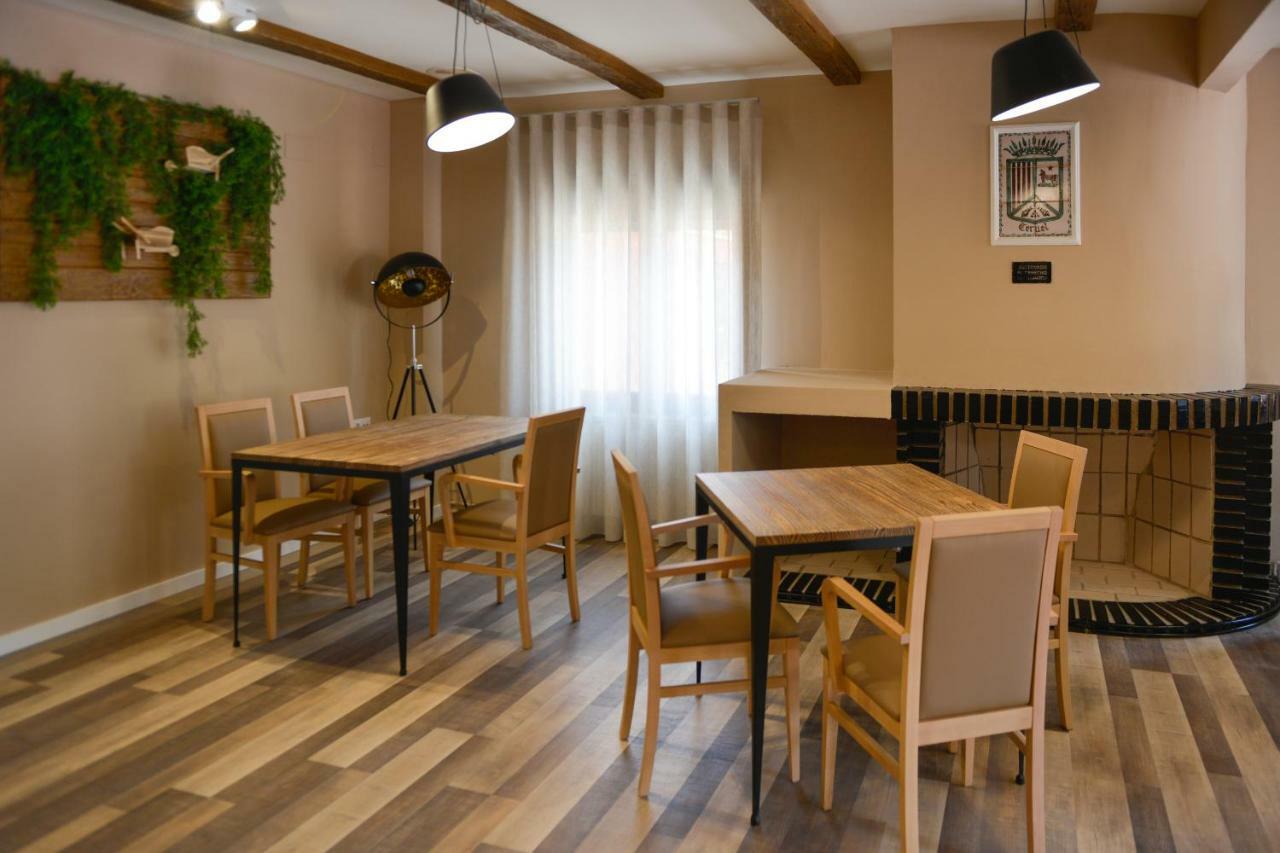 לינה וארוחת בוקר La Casita De El Cuervo מראה חיצוני תמונה